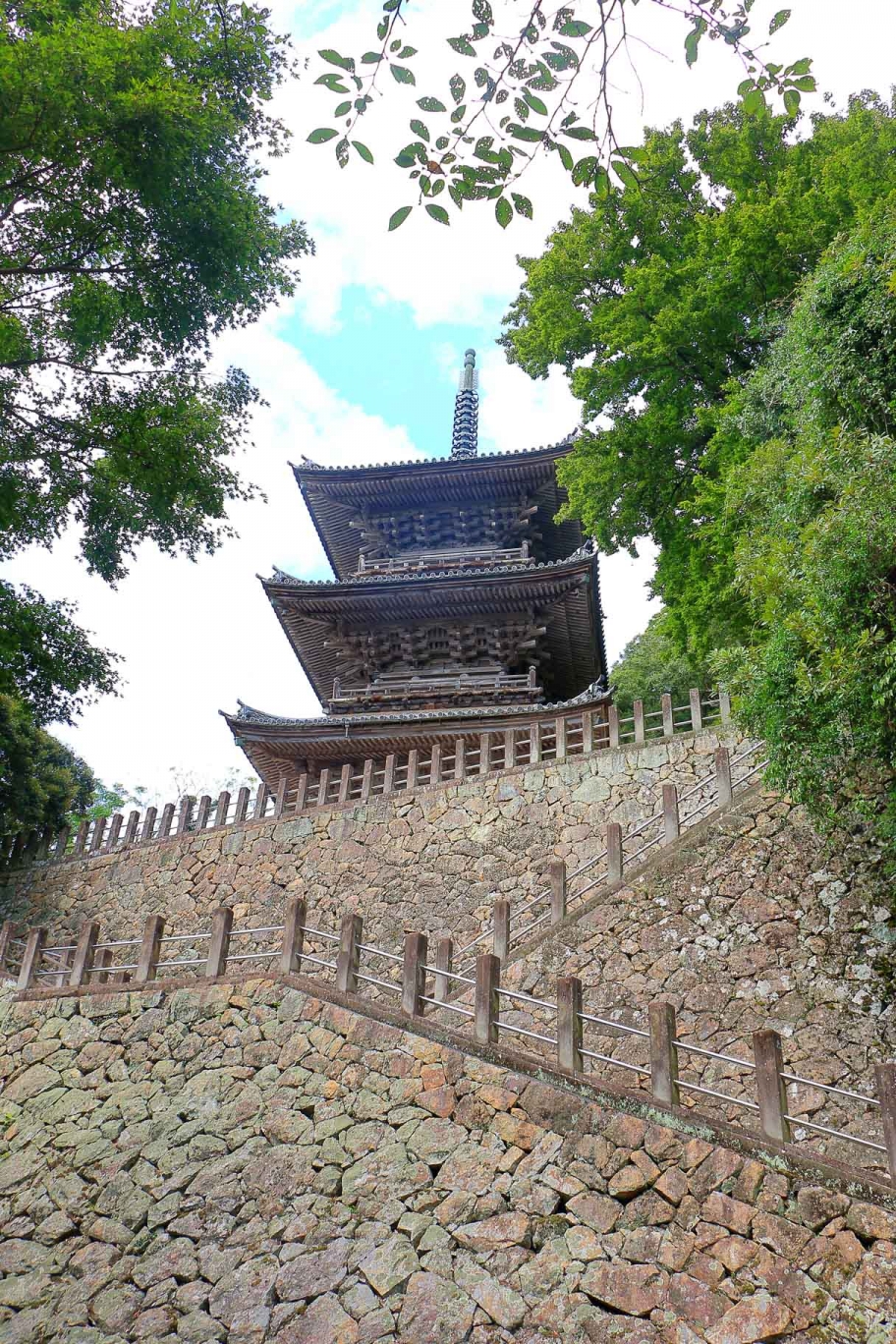 瑞光山清水寺　三重塔